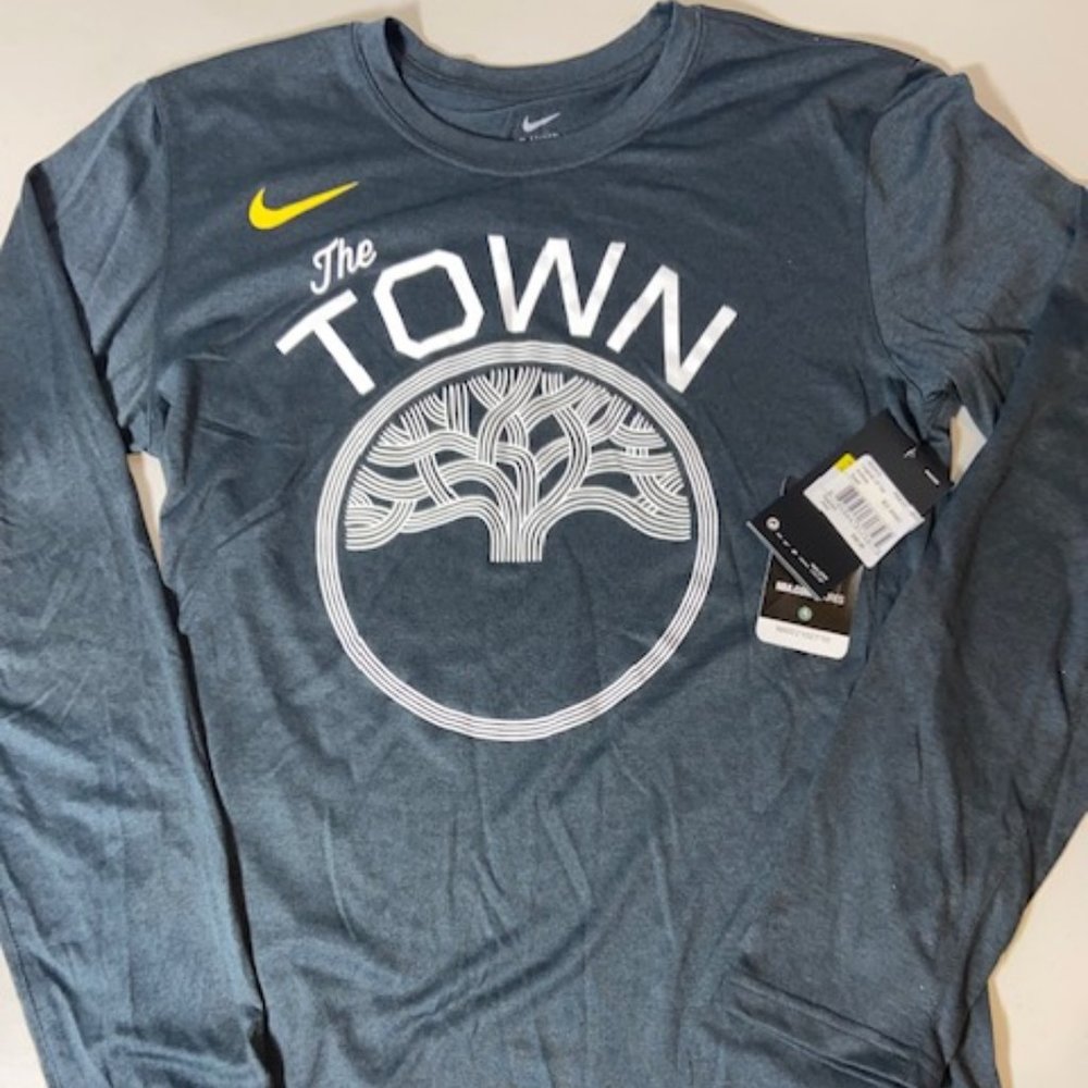 (M22419) Golden State Warriors Nike T-Shirt Brand New